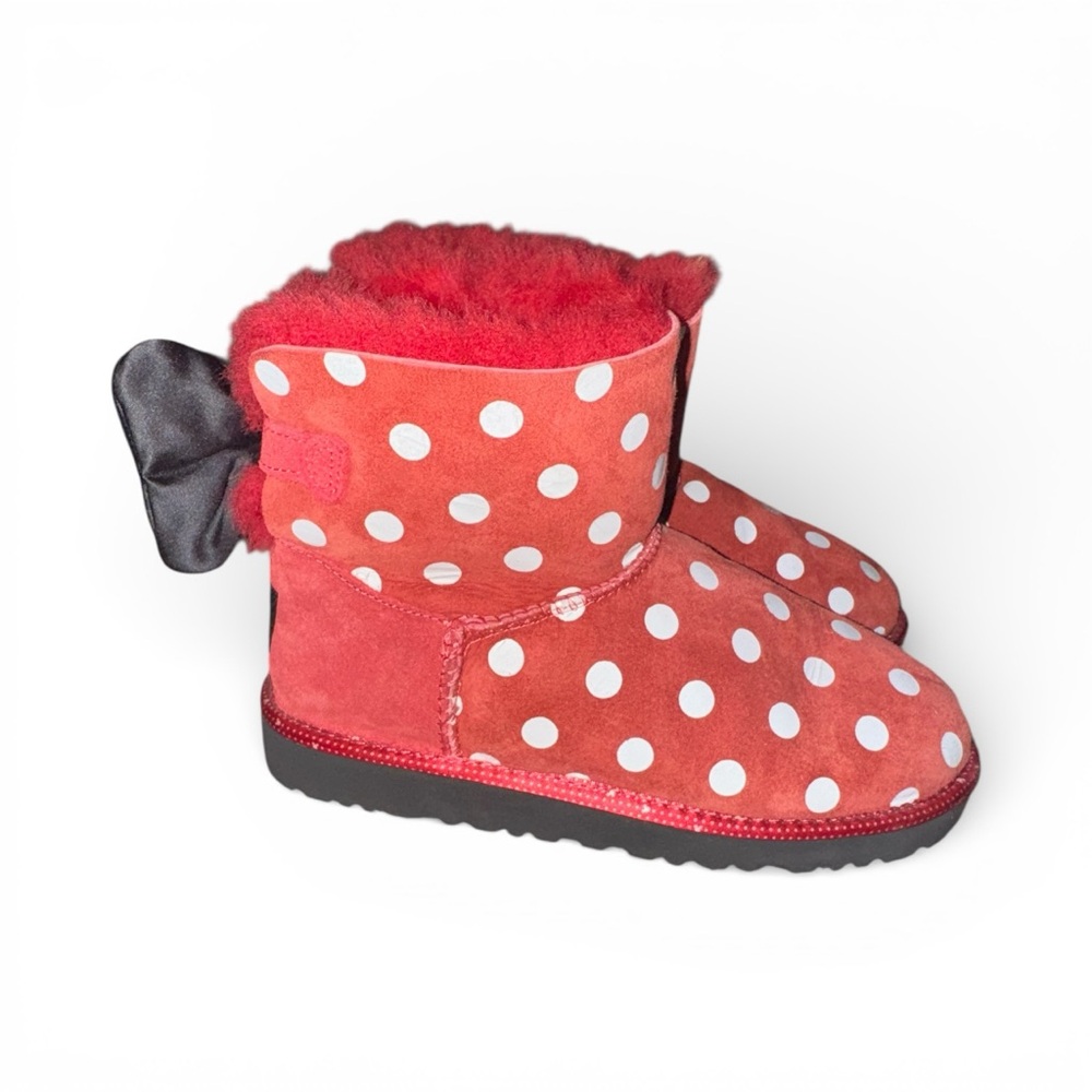 Disney Minnie Mouse UGG Red Polka Dot Boots Black Bows Rare Big Girls Size 4 - Picture 3 of 7